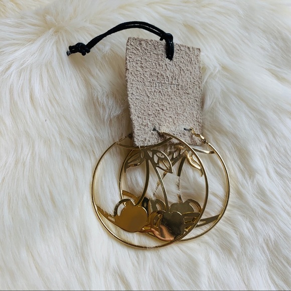 Urban Outfitters Hoops 2025